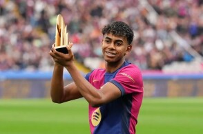 NBA杯半场：凯尔登13分，东契奇24分&詹姆斯12+8，马刺70-58领先湖人