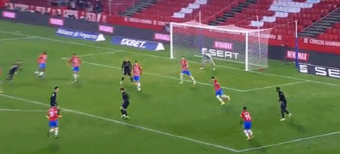 尤文公布战葡体大名单：伊尔迪兹回归，凯利、布雷默缺席