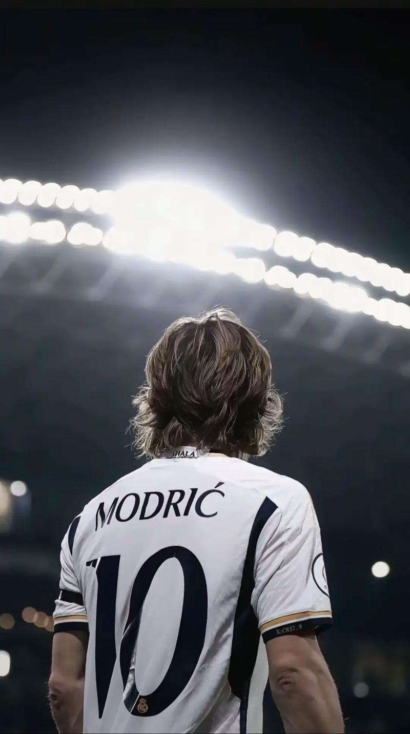 状态复苏！米勒19中10轰赛季新高27分