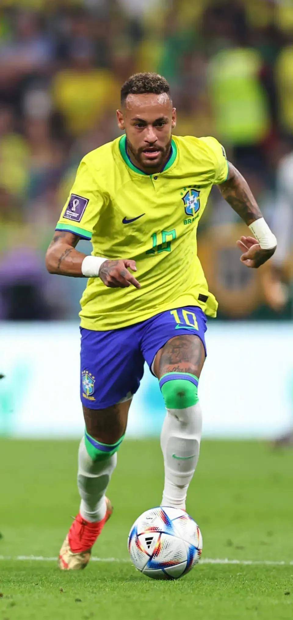 巴萨重返诺坎普当天日程：赛前有烟花秀，中场休息有乐队表演（巴萨回归诺坎普当日安排：赛前烟花秀，半场乐队登场）