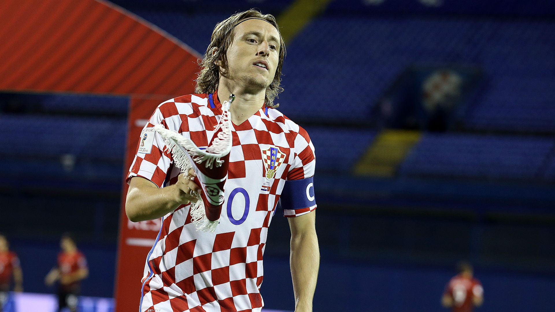 36岁中国金花张帅拿到本赛季第三冠!WTA排名升至第89位!锁定澳网正赛席位!